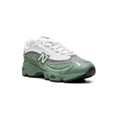 New Balance 1000 Green